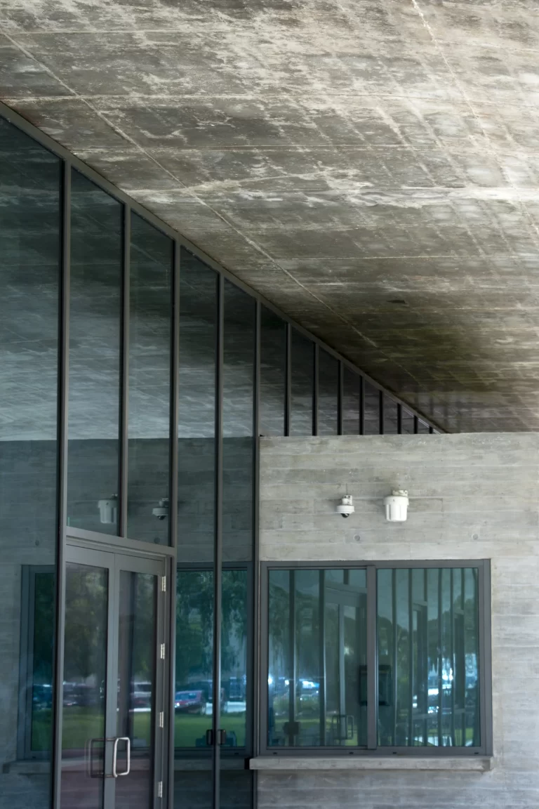 Um Thomas P. Murphy Design Studio