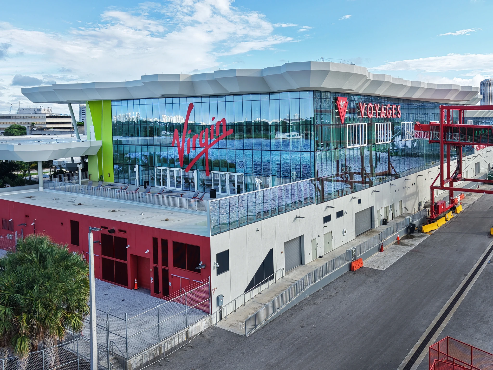 Virgin Voyages Terminal V - ES Windows