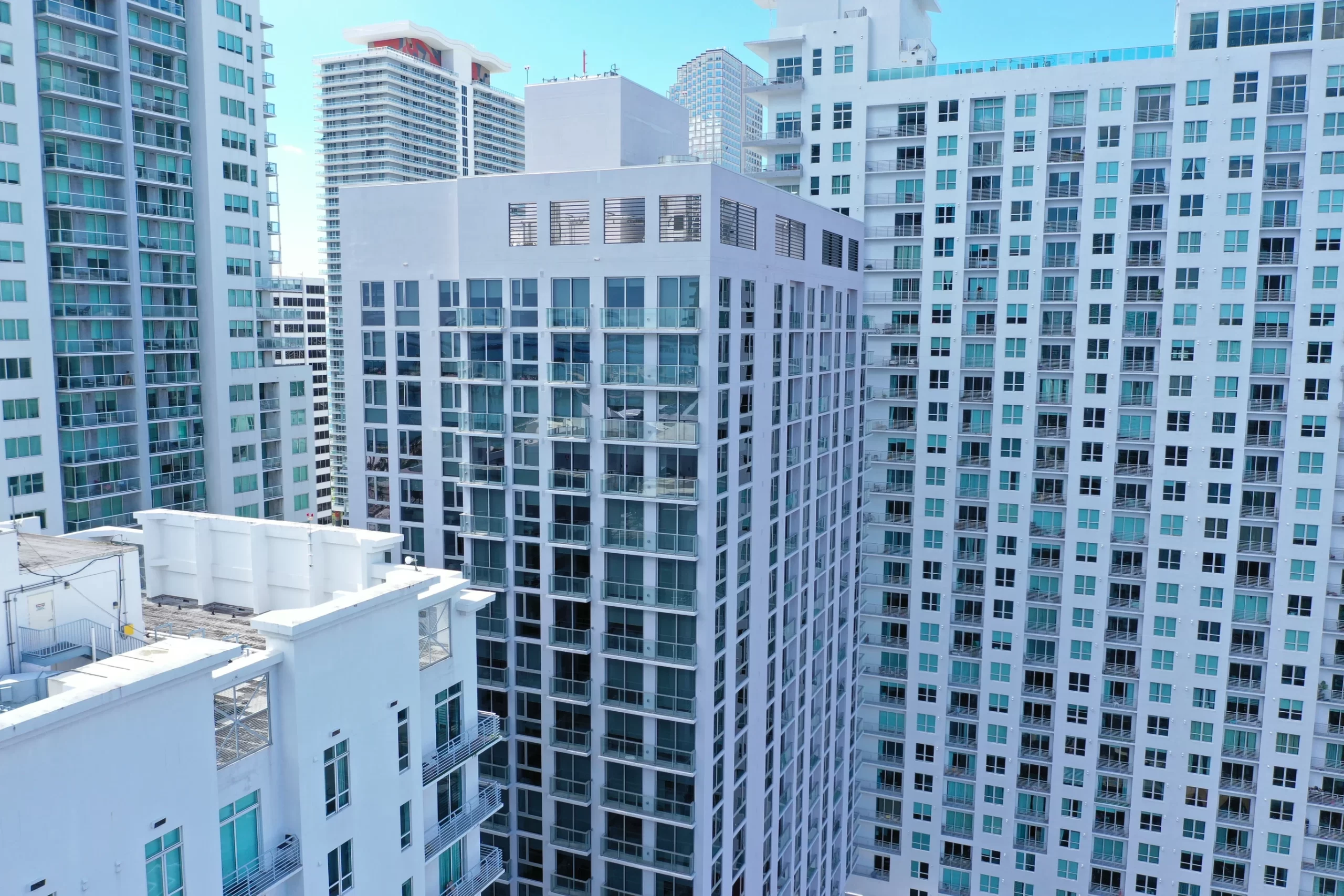 Yotel Hotel - ES Windows